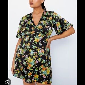Nasty Gal Angel Sleeve Floral Dress - NWT